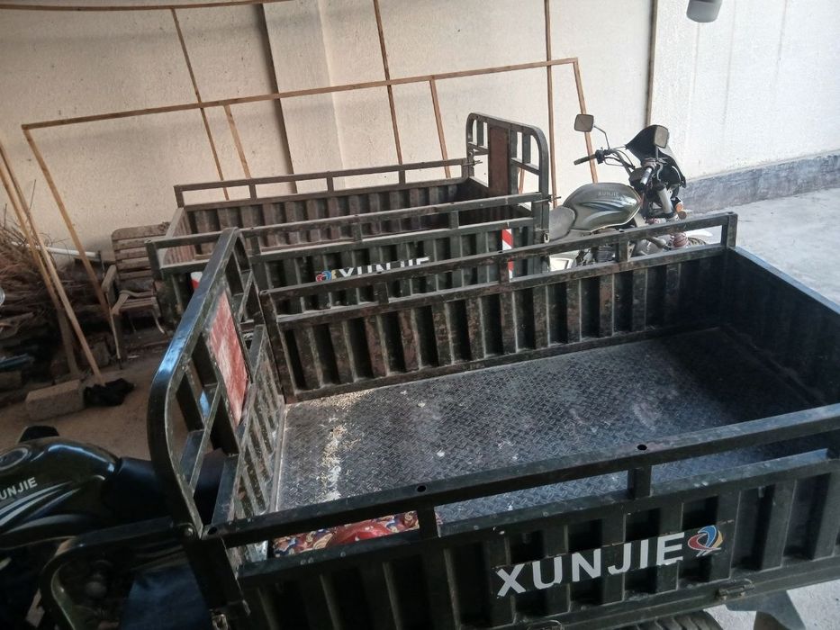 Продам мотороллер Hunjie 2023 года