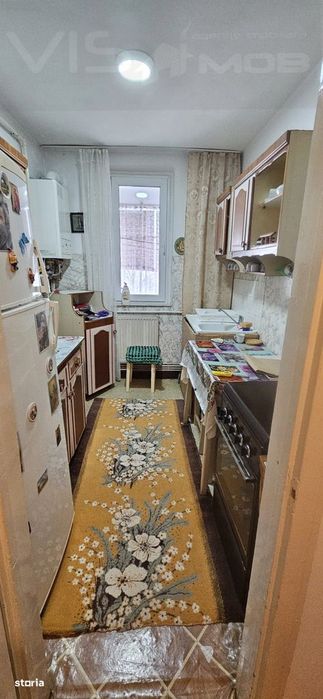 Apartament 2 camere, zona de sus