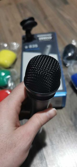 Microfon Sennheiser E835, foarte putin folosit