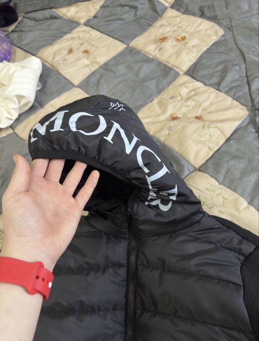 Ветровка монклер