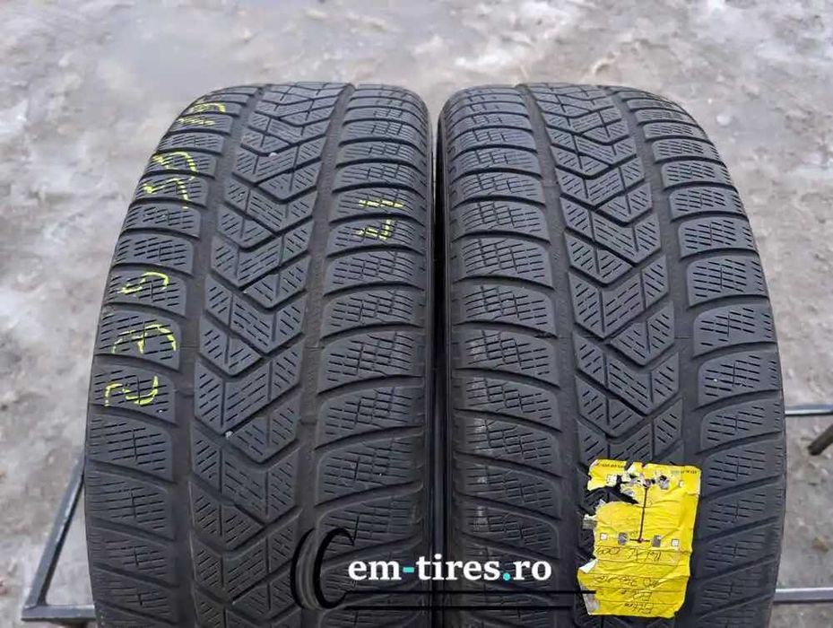 SET 2 Anvelope Iarna 235/55 R19 PIRELLI Scorpion Winter 101T