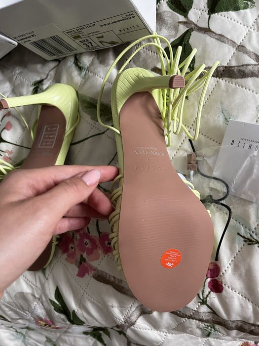 Sandale de vara cu toc