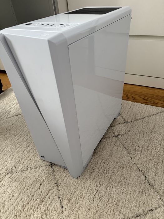 Vand PC de Gaming (Sistem,calculator,unitate)