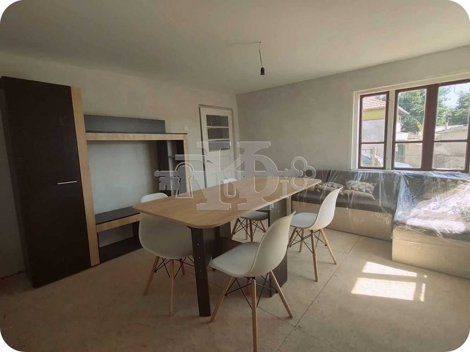 Продава се Къща в с. Преселенци, Област Добрич - 89 кв.м за 280 €/кв.м - Снимка #2