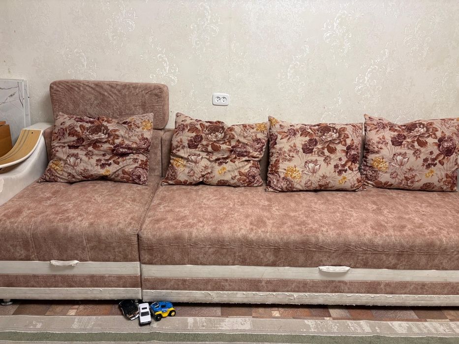 Диван 3 метр астыңғы жәшігімен