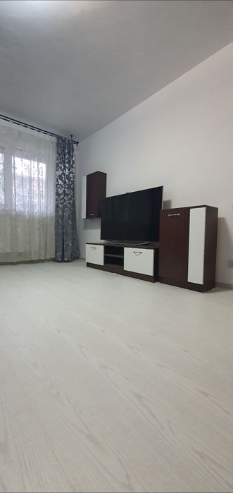Apartament de inchiriat