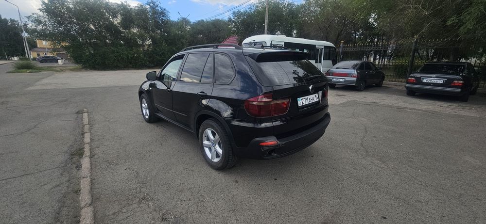 Продам BMW X5 e70