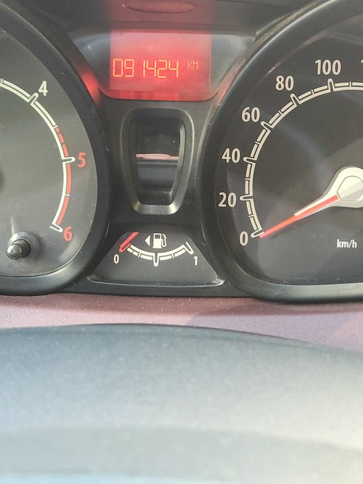 FORD Fiesta 0 — imagine 2