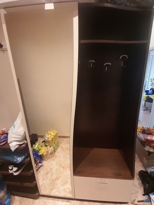 Портманто . Отлично състояние.