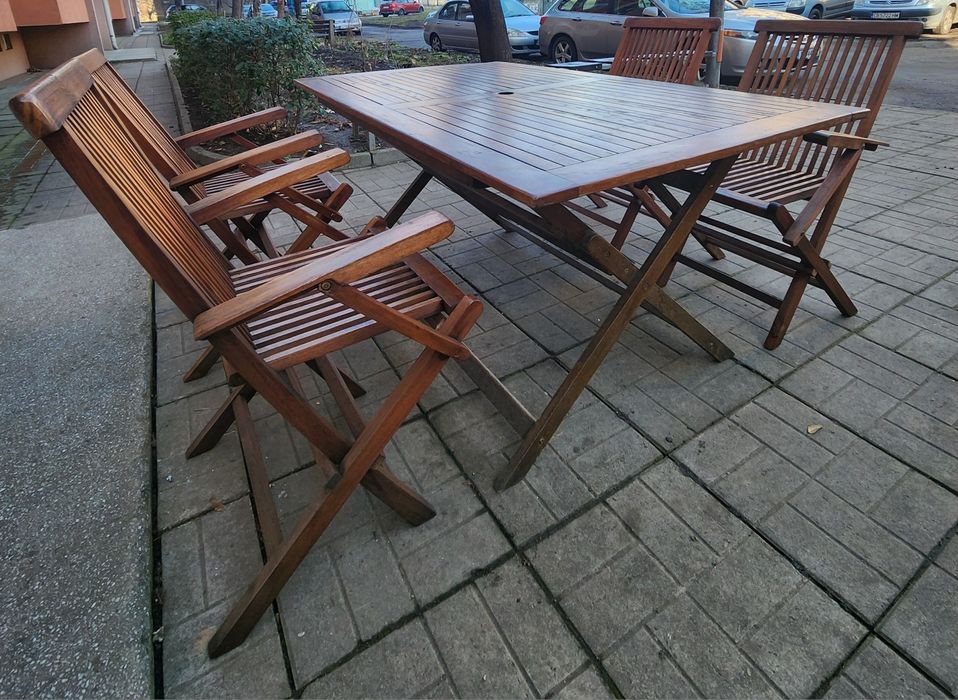 Комплект градински мебели тиково дърво