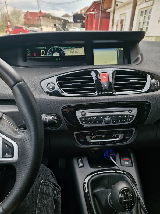 Vand Renault Grand Scenic 1.9 Bose Edition 2011