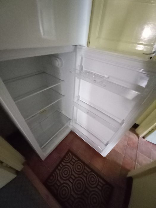 Vind frigider nou, nefolosit, pret 500 lei