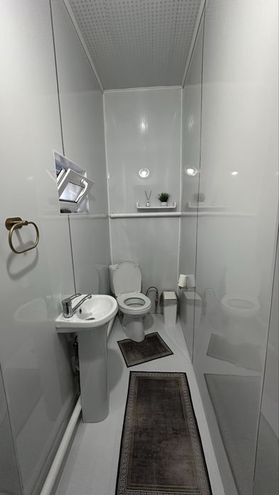 Продам дом с гаражем и времянкой