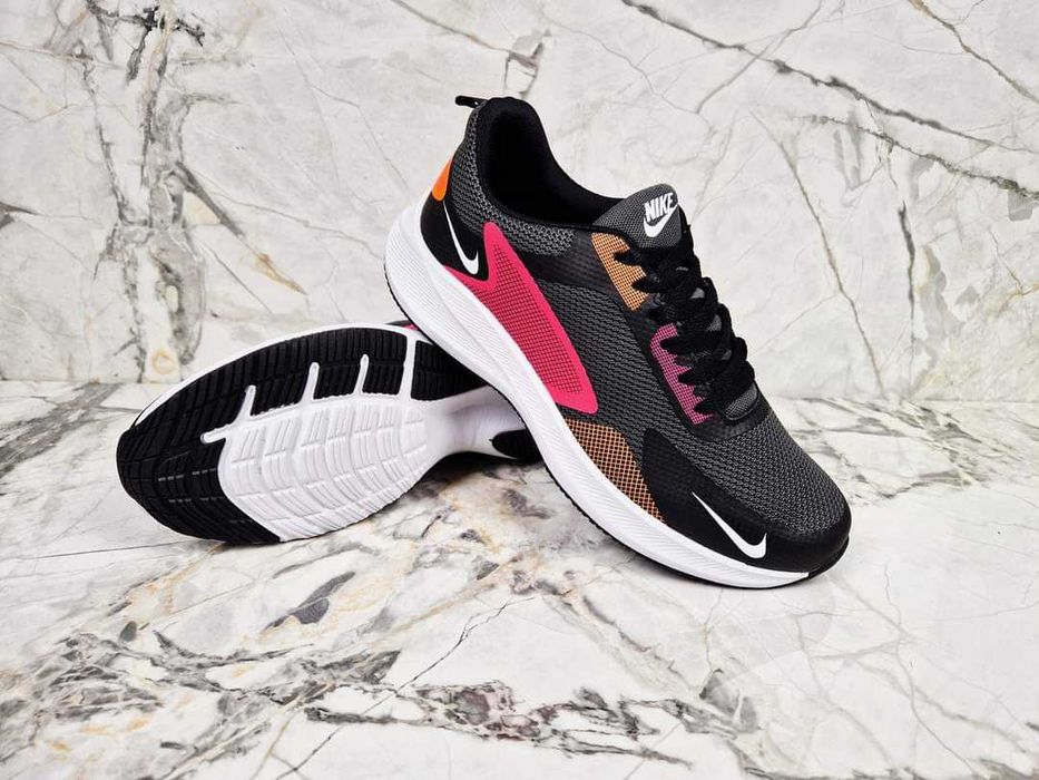 Дамски маратонки