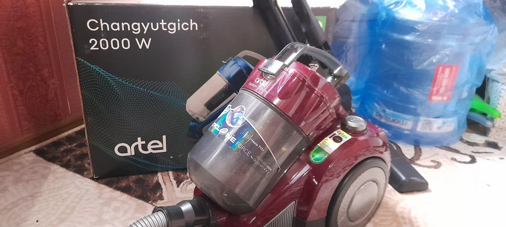 Plesos Artel sotaman