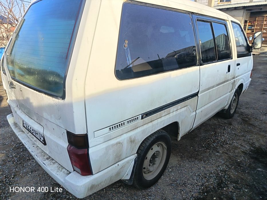 Ниссан ваннет срочно продам обмен