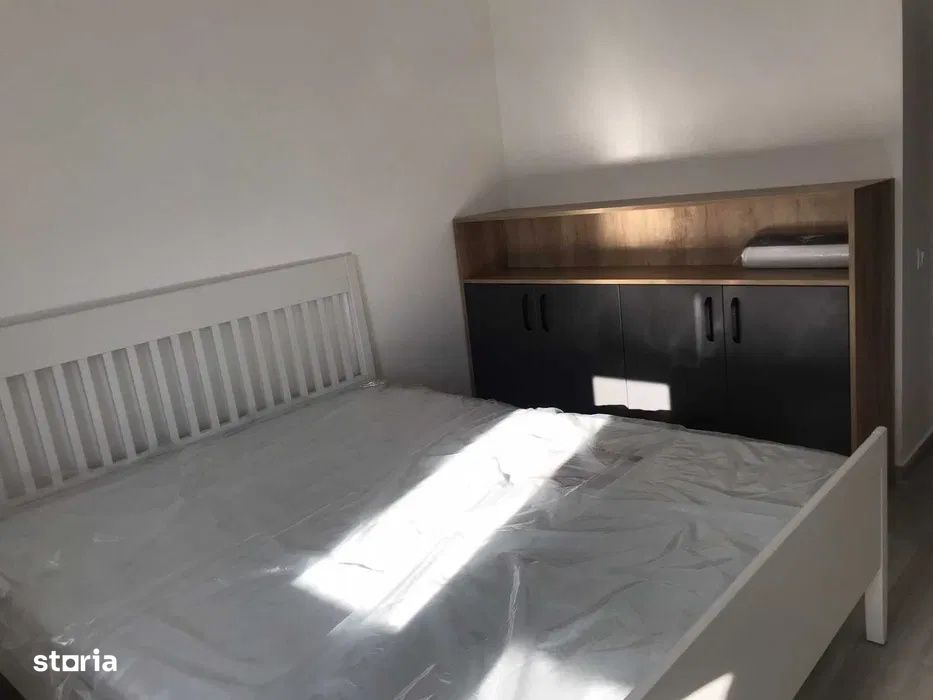 Garsoniera  dubla| Aparatorii Patriei | Parcare | Centrala proprie |