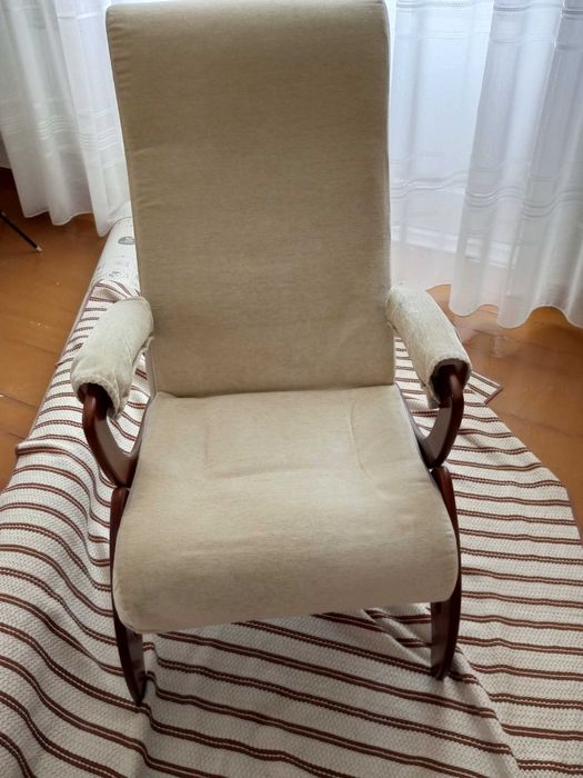 Продам кресло б/у в отличном состоянии