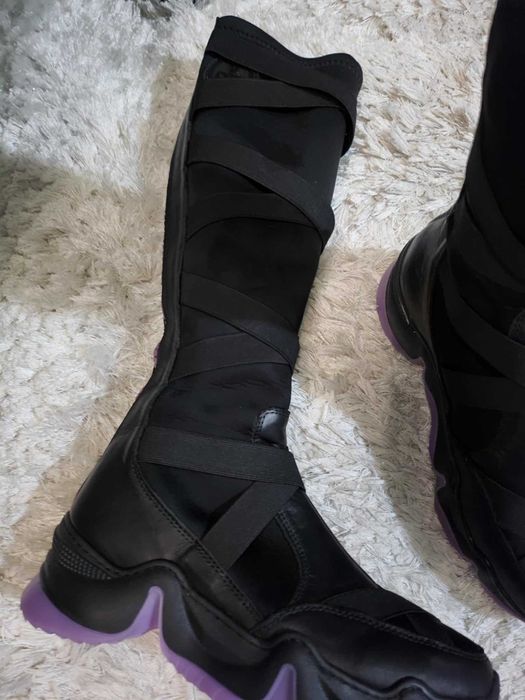 Продавам италиански дамски ботуши на марката VDR, 100% естествена кожа