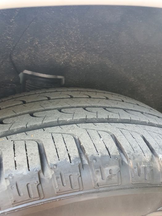 235 50 R19 Goodyear