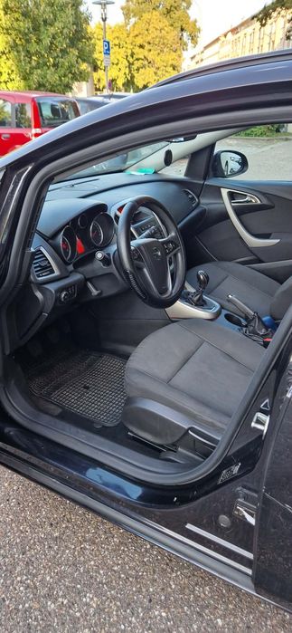 Opel Astra 1.7 CDTI – ITP NOU