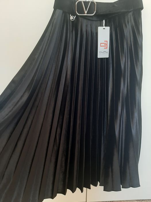 Новая юбка плиссе бархат