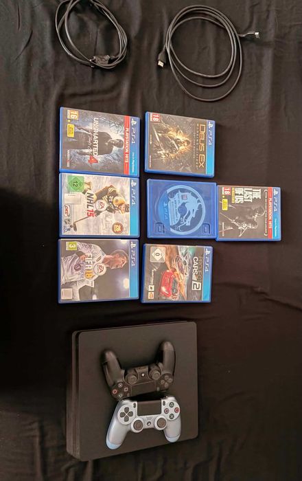 PlayStation 4 Slim 1TB (1000 GB)