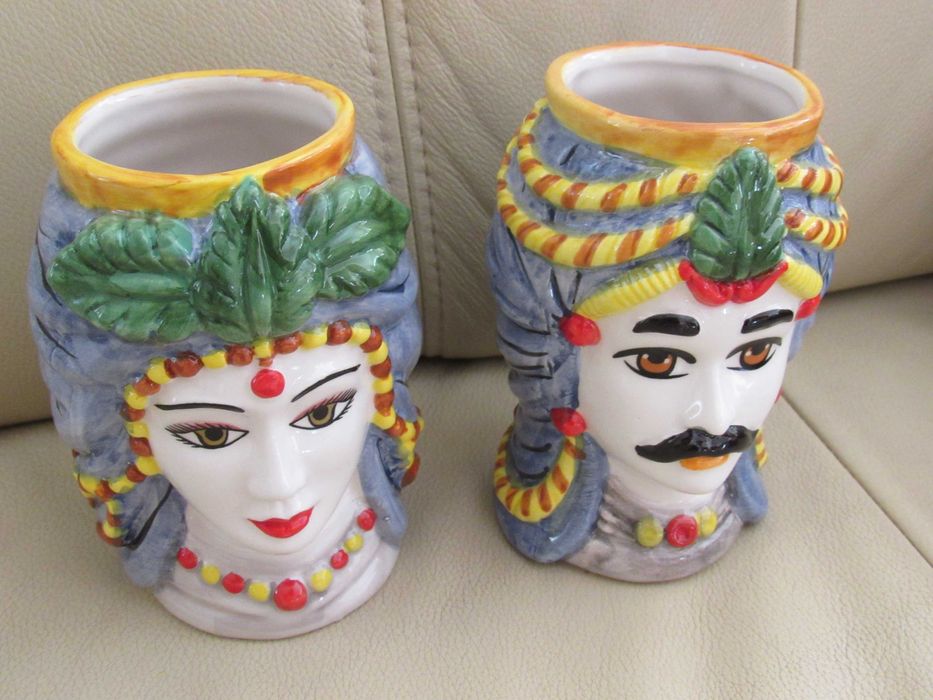 Сет от две вази-мавър от Сицилия, Италия