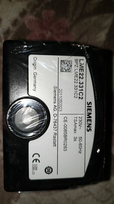 Siemens LME22.331C2BT.  Блок управления горелка. Новый.