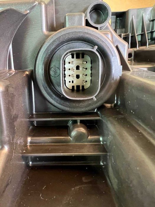 Фара Chevrolet Tahoe, Cadillac Escalade