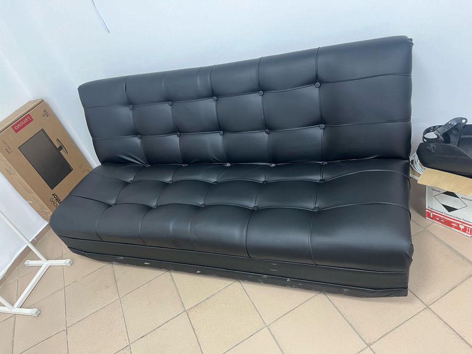 Продам Диван, кресло рабочее, стол