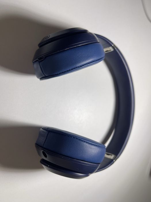 Beats Studio 3 синего цвета