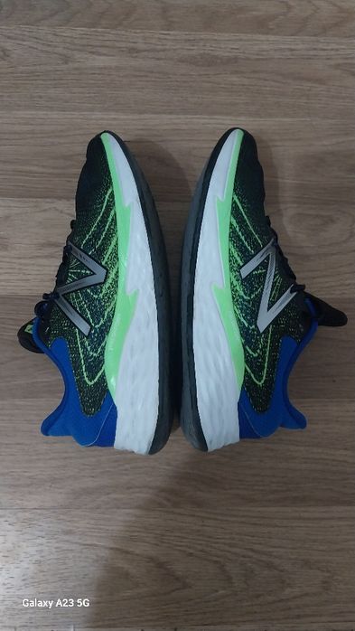Adidasi originali New Balance Nr.41,5