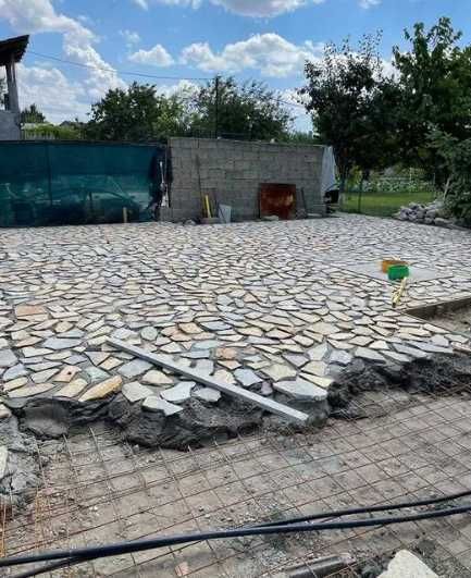 Piatră pentru Alei și Spații Exterioare Solide