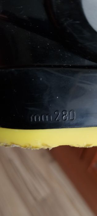 Ски обувки -детски-италия