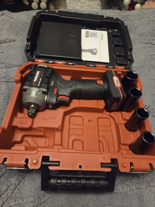 Impact parkside performance cu acumulator inclus 4ah. 12v !