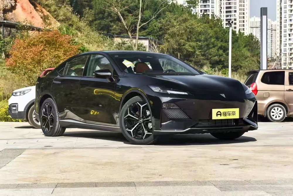 Deepal SL03 Sport версия фулл гибрид