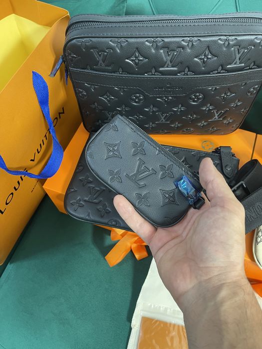 Borseta Louis Vuitton piele naturala 100% Full Box colectie noua