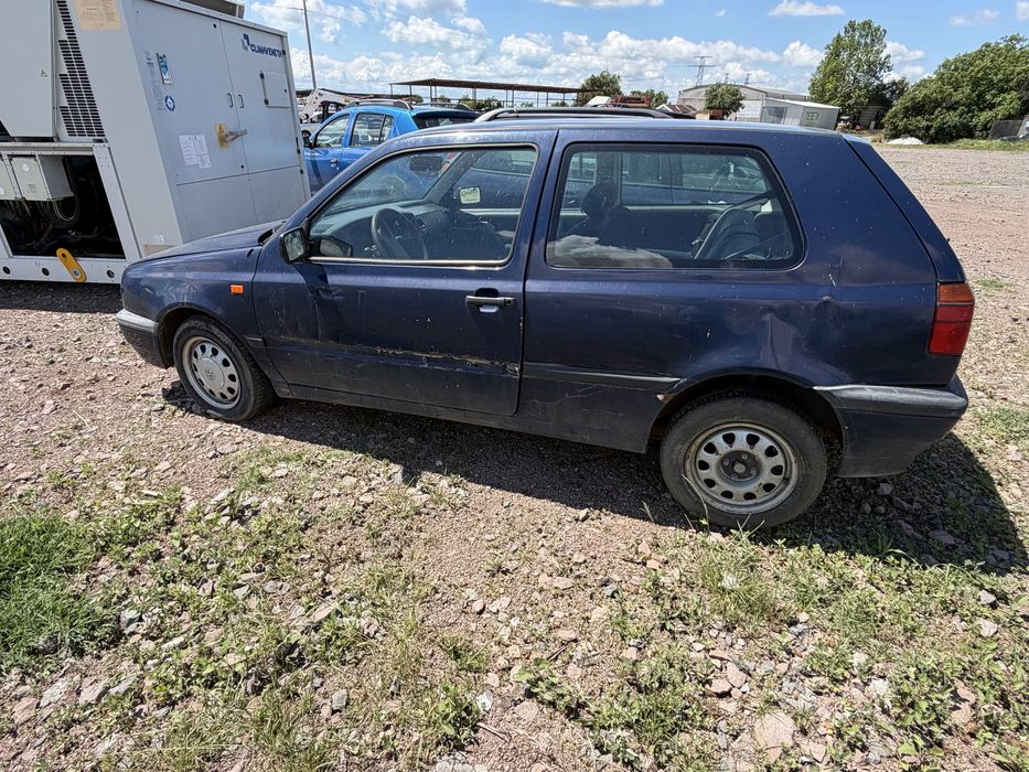 НА ЧАСТИ VW GOLF 3 1.8 ABS (90 к.с.). БЕНЗИН, 1992 г