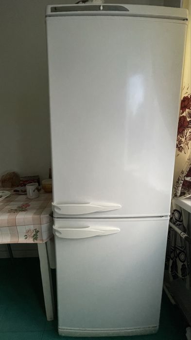 Холодильник Stinol