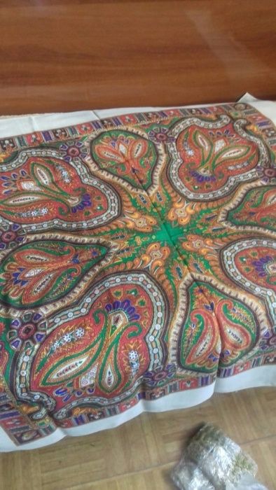 Румоллар сотилади..