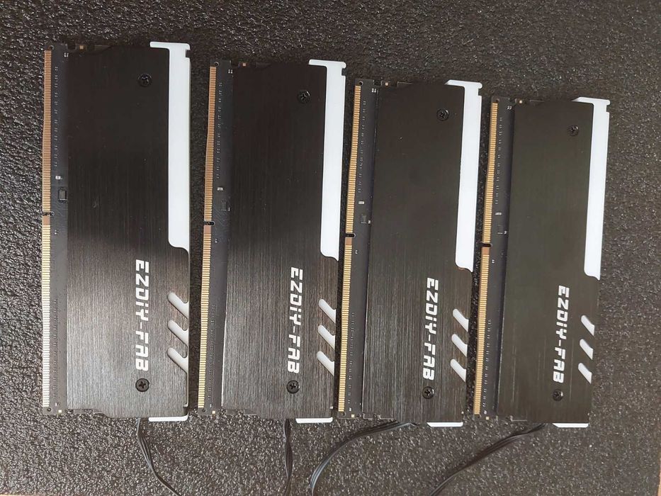 32GB 4000Mhz CL19 DDR4 - Patriot Viper