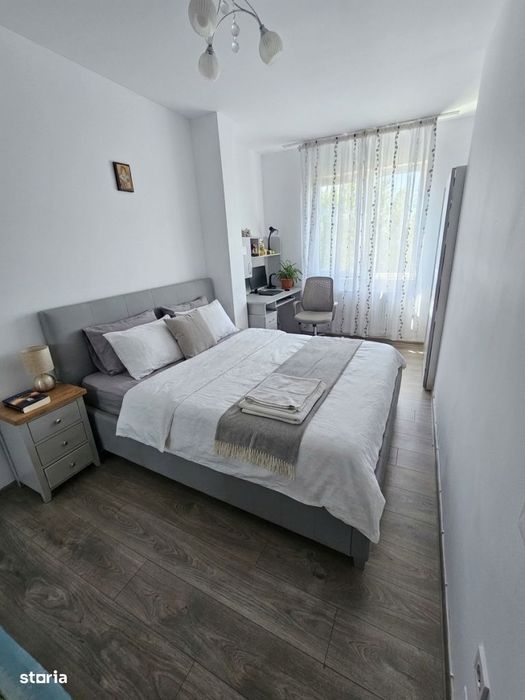 Apartament 2 camere mobilat, 55 mp, decomandat, etaj intermediar, zona