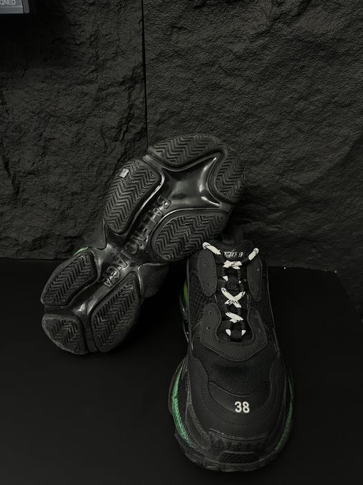 Дамски обувки Balenciaga triple s