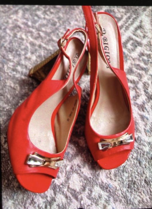 Женская обувь бу