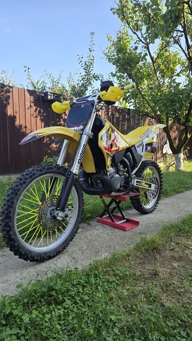 Suzuki RM250 2t powervalve