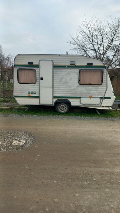 Каравана Chateau 380