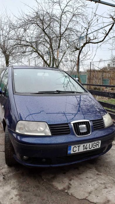 Seat Alhambra 2.0 TDI 140cp 2008 - 7 locuri, inmatriculata, stare buna