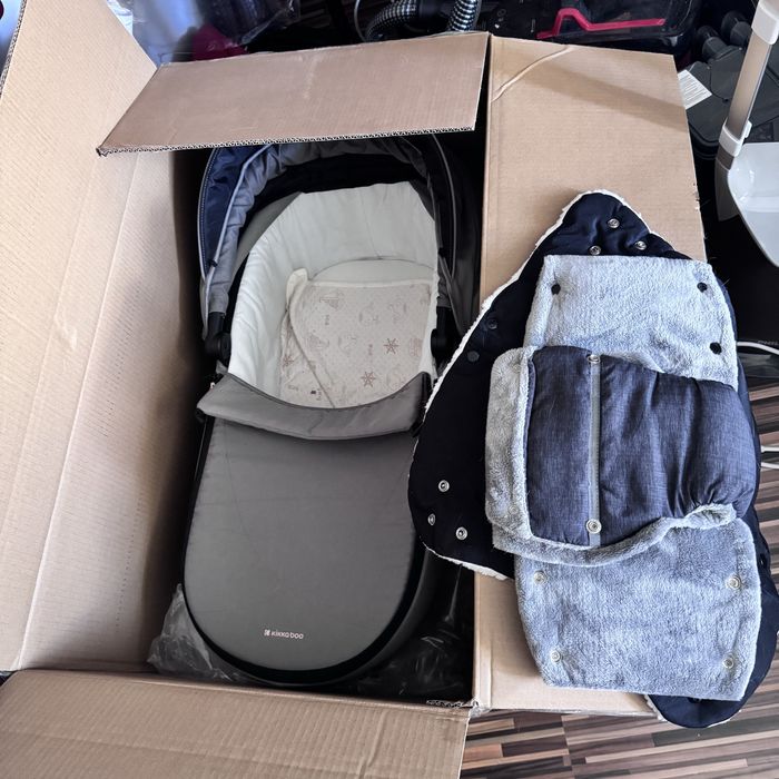 Комбинирана бебешка количка 2в1 Kikkaboo - Thea, Grey и Столче за кола