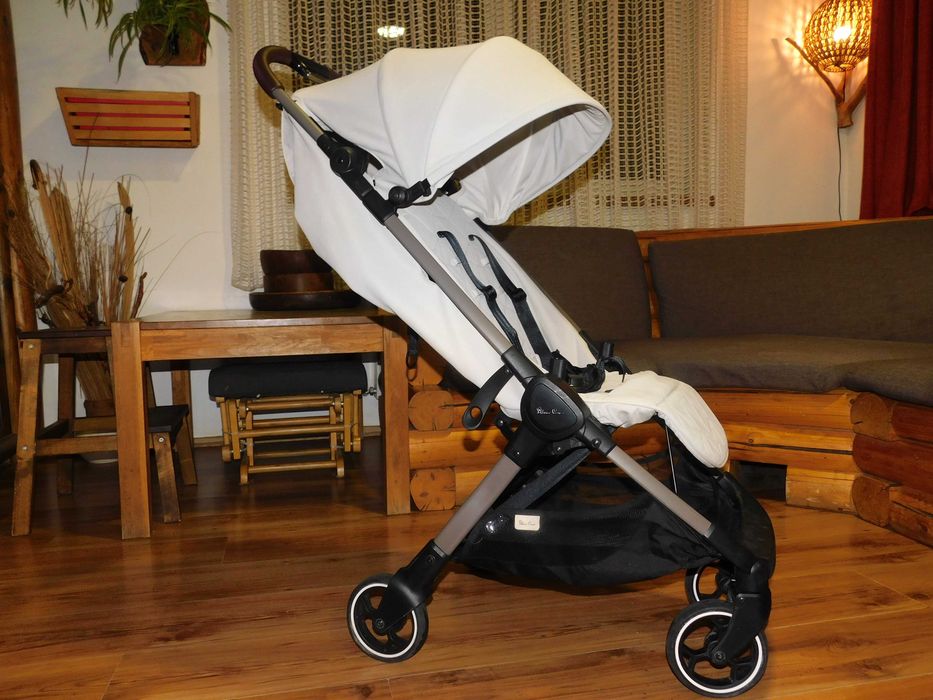 Carucior ultracompact Silver Cross / 6 kg